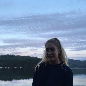 Meet your Posher, Mathilde